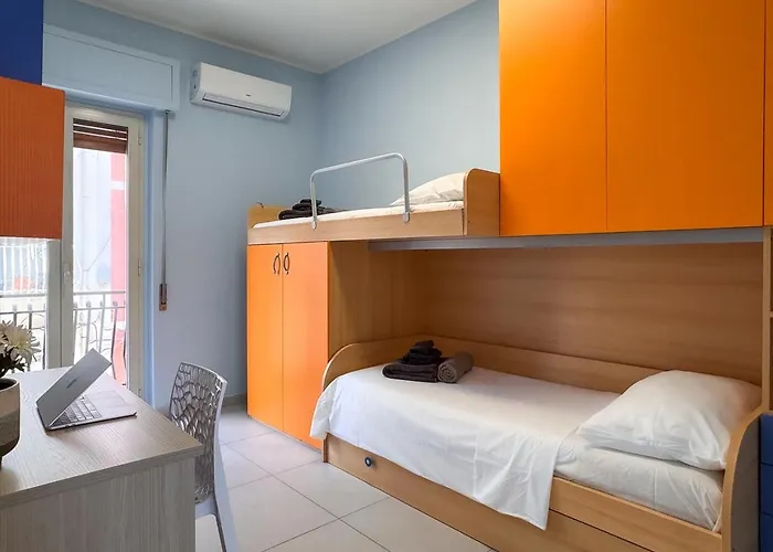 Sguardo Di Passione * Giardini Naxos